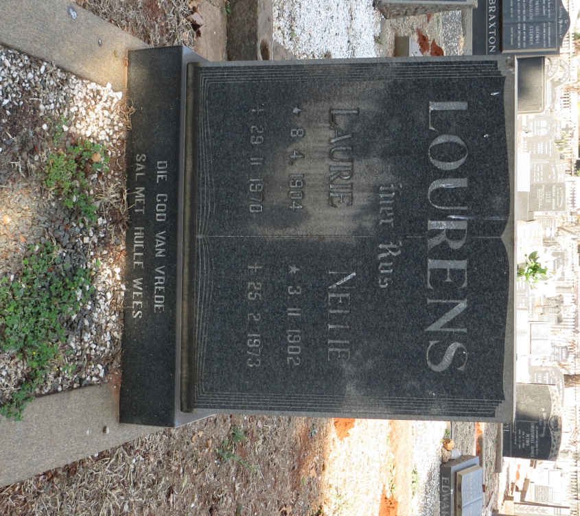 LOURENS Laurie 1904-1970 &amp; Nellie 1902-1973