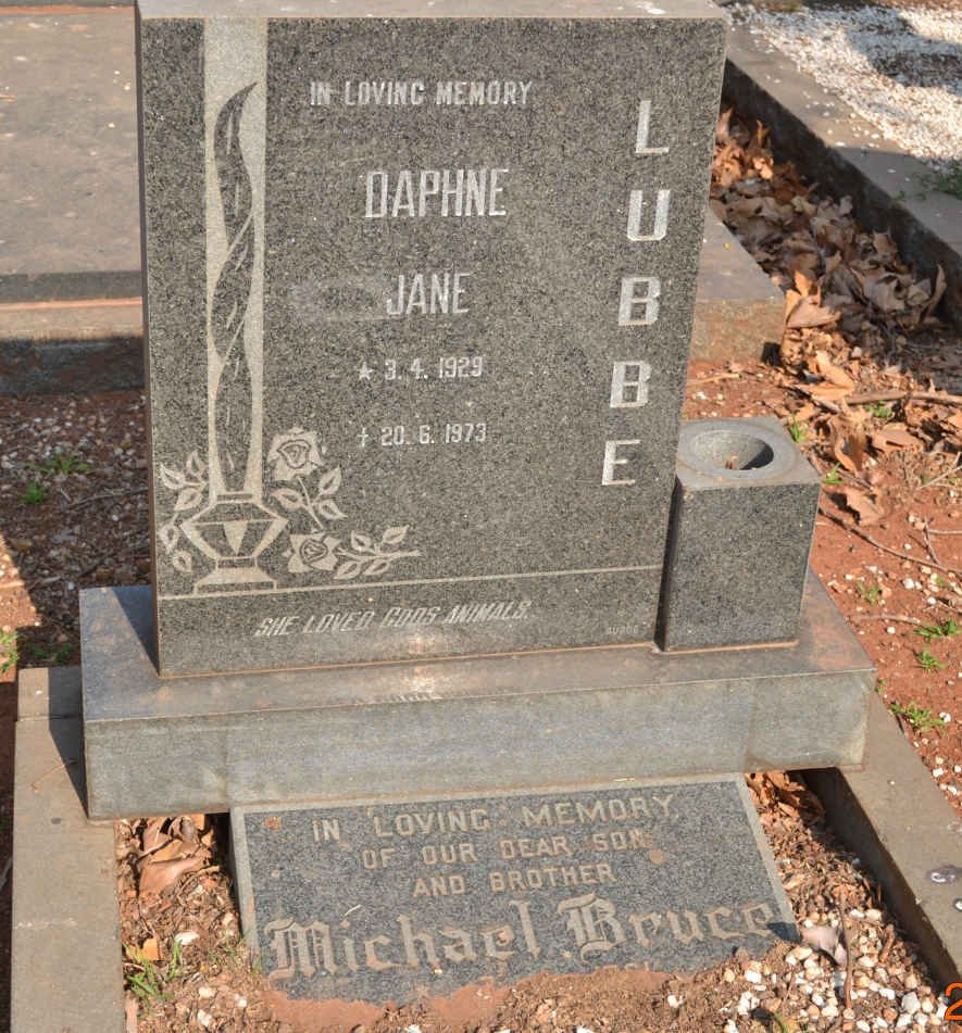 LUBBE Daphne Jane 1929-1973 :: LUBBE Michael Bruce :: ? Mike -1982