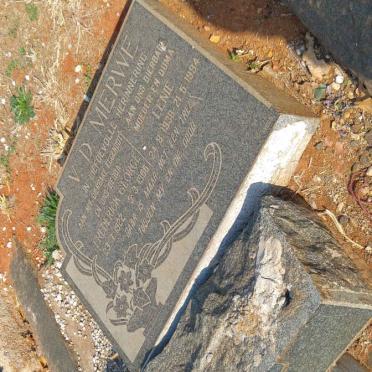 MERWE Frederick George, v.d. 1922-1966 &amp; Lenie 1930-1994