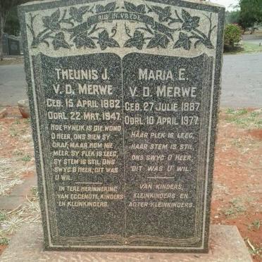 MERWE Theunis J., v.d. 1882-1947 &amp; Maria E. 1887-1977