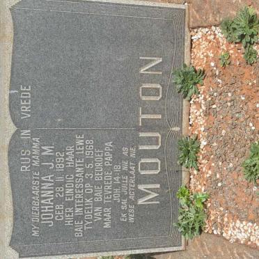 MOUTON Johanna J.M. 1892-1968