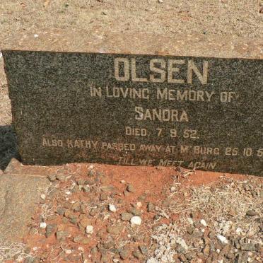 OLSEN Sandra -1952 :: OLSEN Kathy -1950