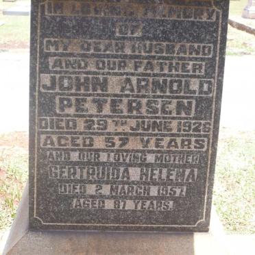 PETERSEN John Arnold -1926 &amp; Gertruida Helena -1957