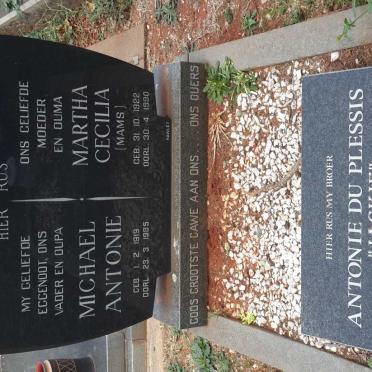 PLESSIS Michael Antonie, du 1919-1985 &amp; Martha Cecilia 1922-1990 :: DU PLESSIS Antonie 1945-2002