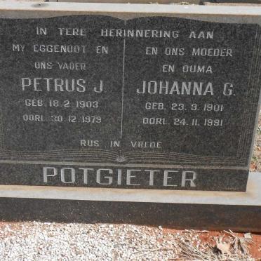 POTGIETER Petrus J. 1903-1979 &amp; Johanna G. 1901-1991