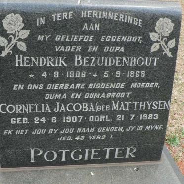 POTGIETER Hendrik Bezuidenhout 1906-1968 &amp; Cornelia Jacoba MATTHYSEN 1907-1983