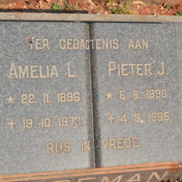 RADEMAN Pieter J. 1896-1965 &amp; Amelia L. 1896-1973
