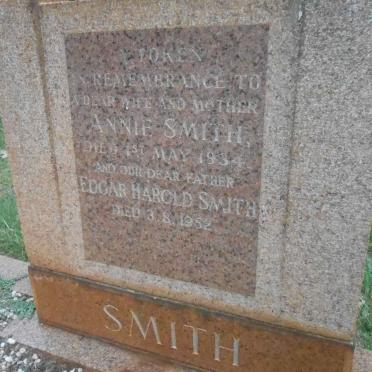 SMITH Edgard Harold -1952 &amp; Annie -1934