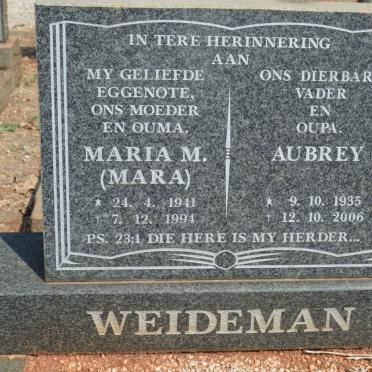 WEIDEMAN Aubrey 1935-2006 &amp; Maria M. 1941-1994