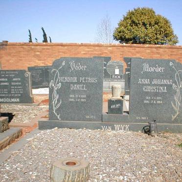 WYK Hendrik Petrus Daniel, van 1889-1969 &amp; Anna Johanna Christina 1895-1984
