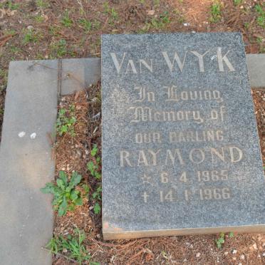 WYK Raymond, van 1965-1966