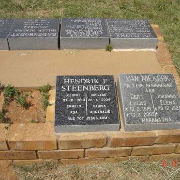 STEENBERG :: VAN NIEKERK