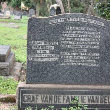 BELKUM J., van 1851-1933 &amp; Anna Hermina DEKKING 1858-1935 :: VAN NIEKERK C.A. nee VAN BELKUM 1885-1918