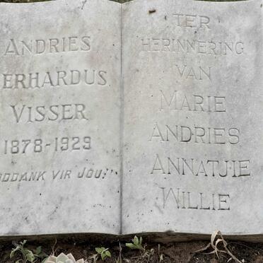 VISSER Andries Gerhardus 1878-1929 & Lettie CONRADIE 1889-1920