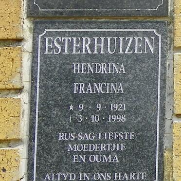 ESTERHUIZEN Hendrina Francina 1921-1998