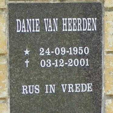 HEERDEN Danie, van 1950-2001