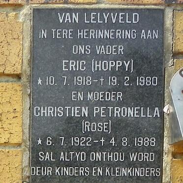 LELYVELD Eric, van 1918-1980 &amp; Christien Petronella 1922-1988