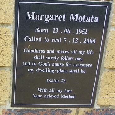 MOTATA Margaret 1952-2004