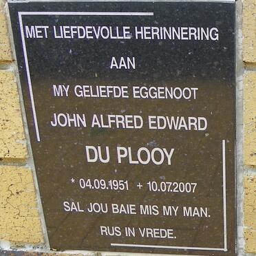 PLOOY John Alfred Edward, du 1951-2007