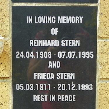 STERN Reinhard 1908-1995 &amp; Frieda 1911-1993