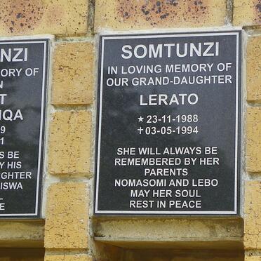 SOMTUNZI Ernest Thamsanqa 1969-1991 :: SOMTUNZI Lerato 1988-1994 :: SOMTUNZI Brenda Susan Buyiswa 1975-2008
