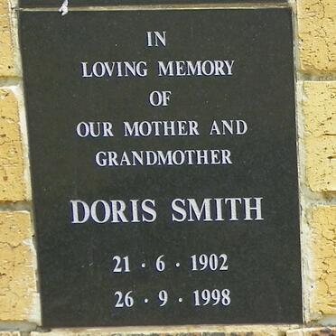 SMITH Doris 1902-1998
