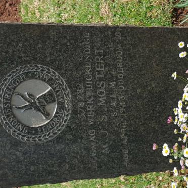 MOSTERT M.J.S. -1943