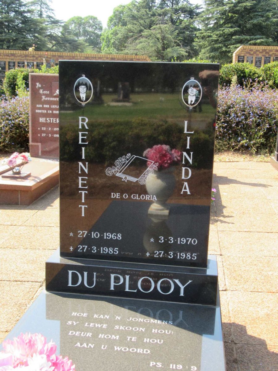 PLOOY Reinet,du 1968-1985 :: Linda DU PLOOY 1970-1985
