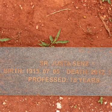 SENZ Justa 1913-2012