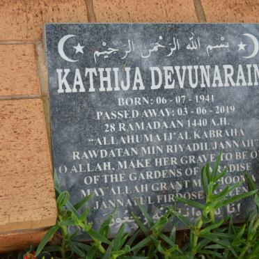DEVUNARAIN Kathija 1941-2019