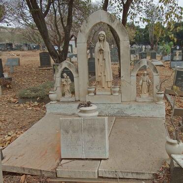 ABRAHAMS Jimmy 1917-1994 :: ABRAHAMS Sadie 1918-1990 :: ABRAHAMS Joseph 1940-1960