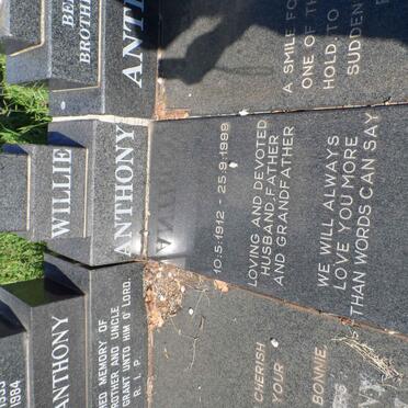 ANTHONY Larry 1933-1984 :: ANTHONY Willie 1912-1999 :: ANTHONY Geofrey 1955-1989