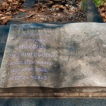 BEZUIDENHOUT Marcus -1956