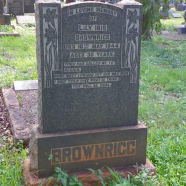 BROWNRIGG Lily Iris -1944
