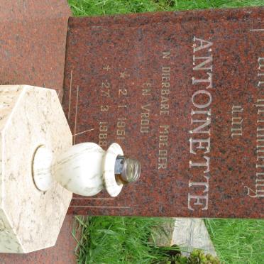 BREDA Antoinette, van 1951-1988