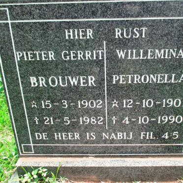 BROUWER Pieter Gerrit 1902-1982 &amp; Willemina Petronella 1901-1990