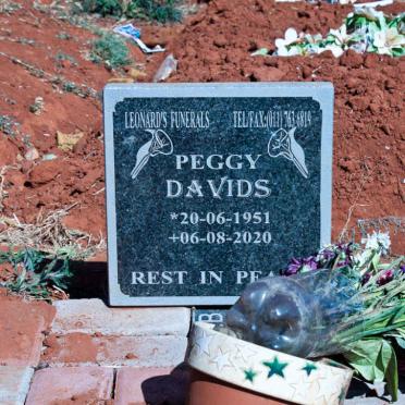 DAVIDS Peggy 1951-2020