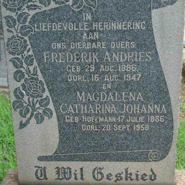 ELS Frederik Andries 1886-1947 &amp; Magdalena Catharina Johanna HOFFMANN 1886-1958