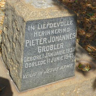GROBLER Pieter Johannes 1937-1945