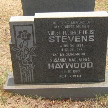 HAYWOOD Susanna Magdalena -1980 :: STEVENS Violet Florence Louise 1934-1977