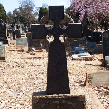 HOOD John Alec Fauvel -1957