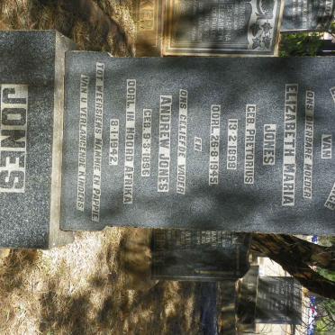 JONES Andrew 1896-1942 &amp; Elizabeth Maria PRETORIUS 1898-1945