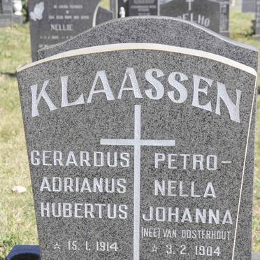 KLAASSEN Gerardus Adrianus Hubertus 1914-1989 &amp; Petronella Johanna VAN OOSTERHOUT 1904-1993