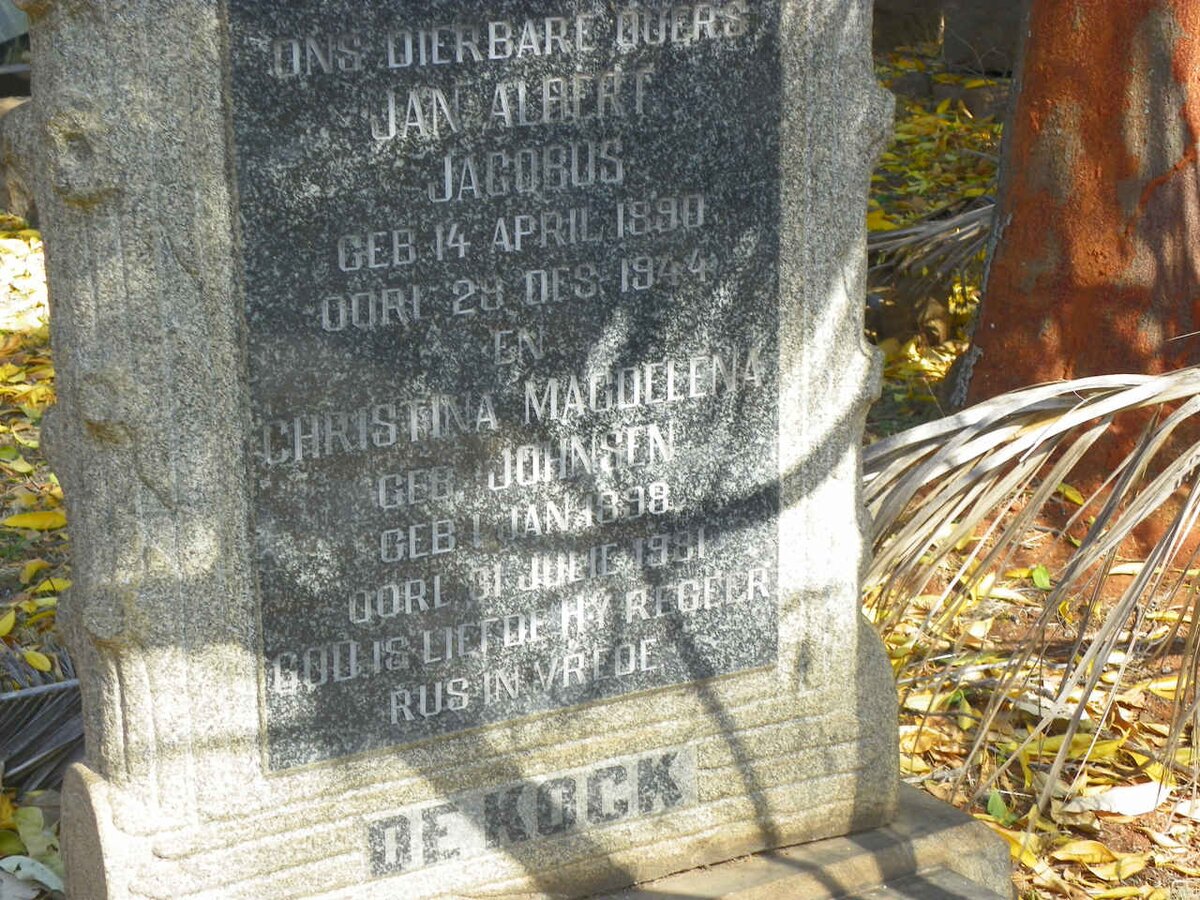 KOCK Jan Albert Jacobus, de 1890-1944 &amp; Christina Magdelena JOHNSEN 1898-1981