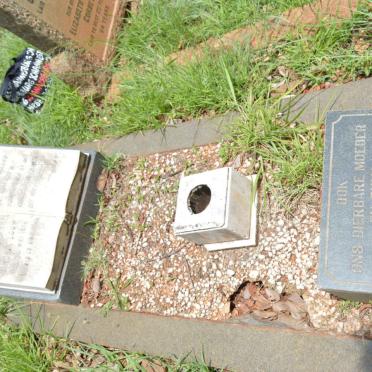 LOUW Petrus Johannes Hendrik 1874-1944 &amp; Hendrina Gertruida THERON 1888-1978