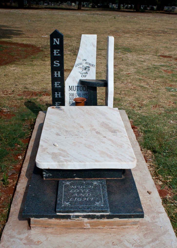 NESHEHE Mutodi 1975-2021 &amp; Danduleni 1973-2011