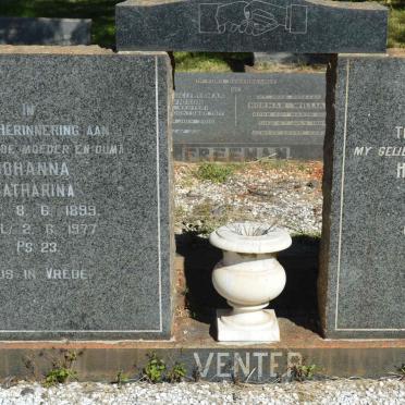 VENTER Hendrik Nicolaas Johannes 1895-1958 &amp; Johanna Catharina 1899-1977