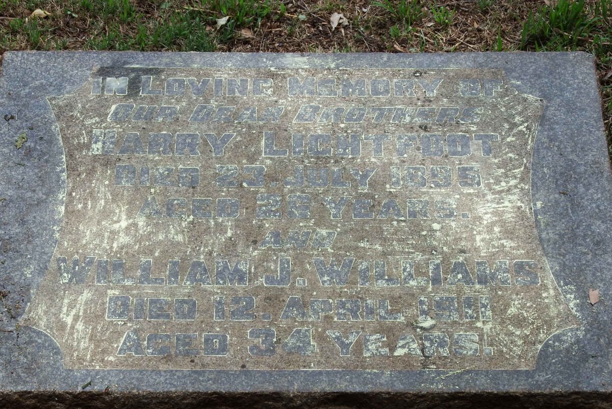 LIGHTFOOT Harry -1895 :: WILLIAMS William J. -1911