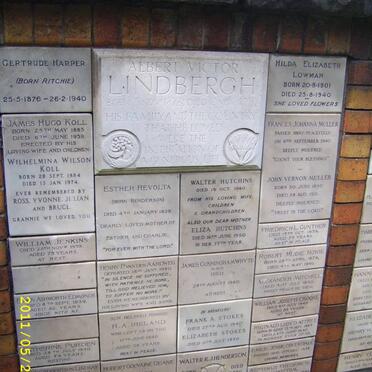 050 Memorial wall