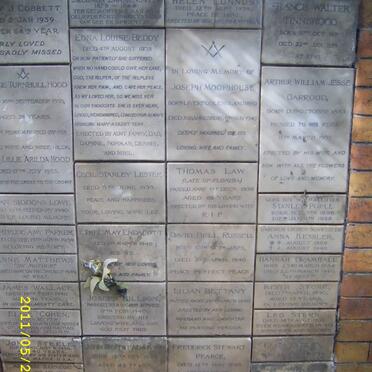 049 Memorial wall